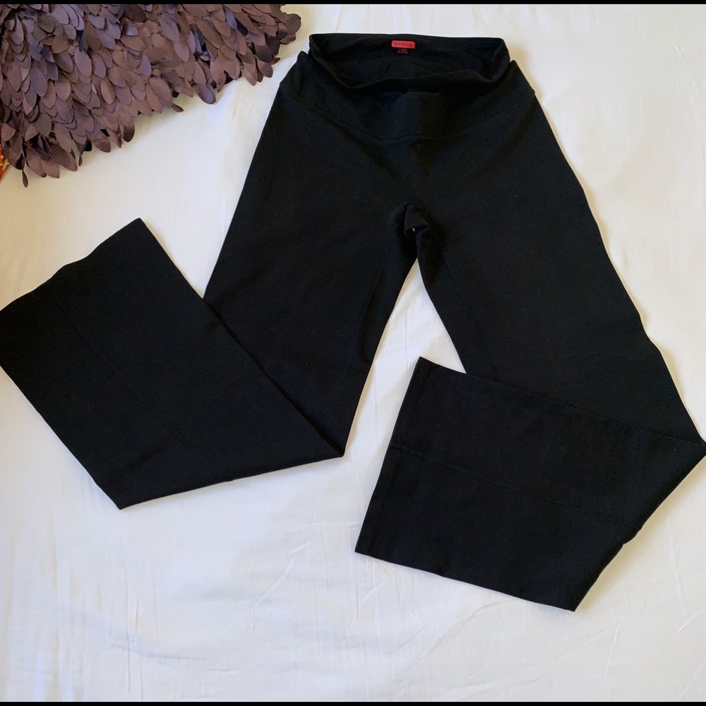 REDUCED - SPANX TUMMY CONTROL YOGA PANTS 🧘🏾‍♀️